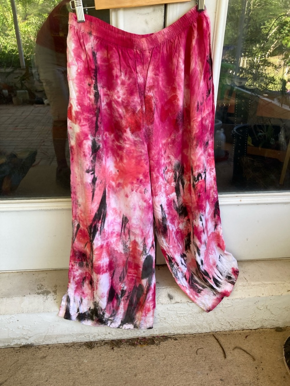 Women's Wide Leg Tie-Dye Pants in Pink Multi - Picture 5 of 8